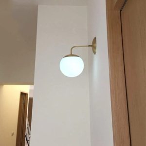 Luminaria Aplique Pared Dorado Bronce Globo Vidrio Monaco - Imagen 3